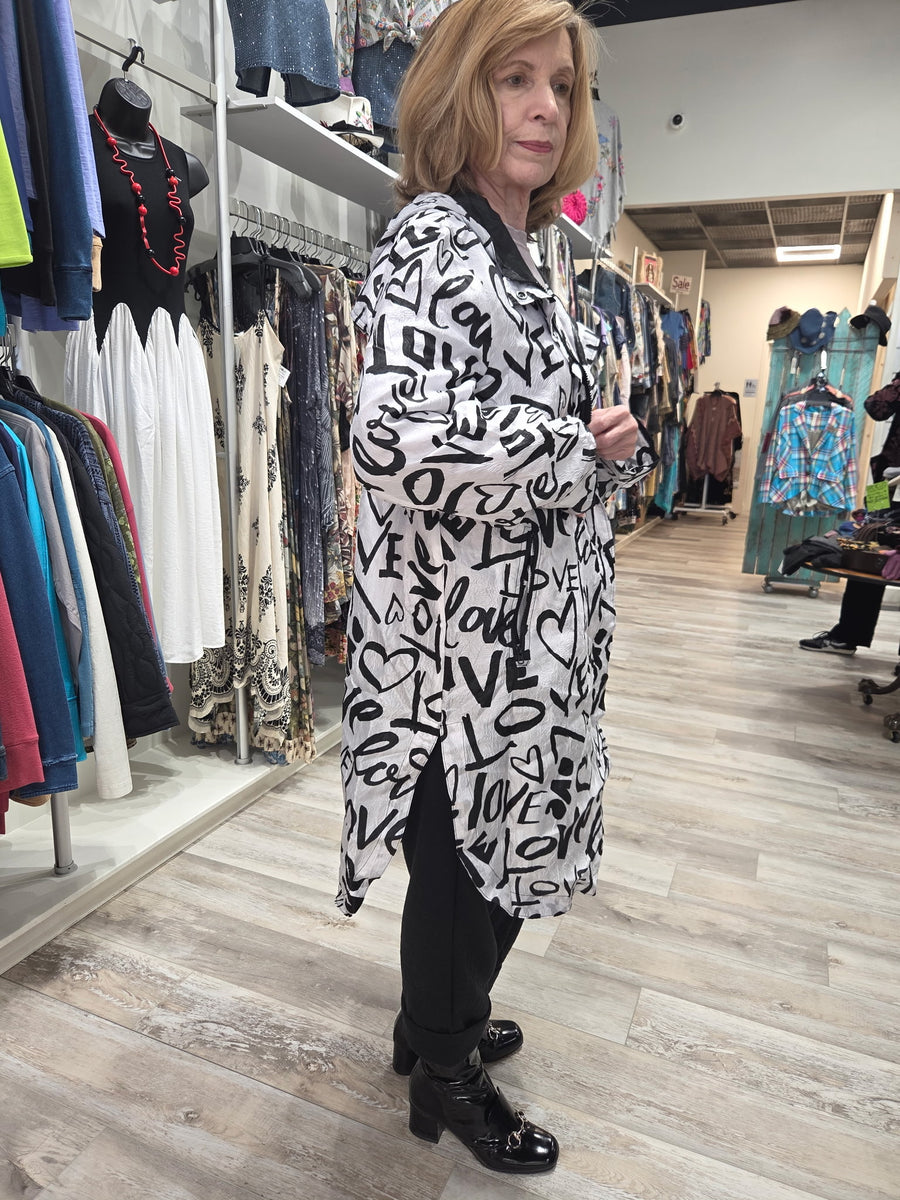 Packable Raincoat in Grafitti Black and White Robin Boutique