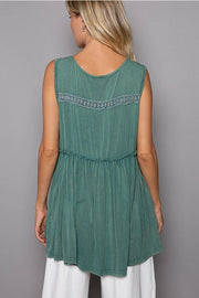 Sleeveless Empress Top
