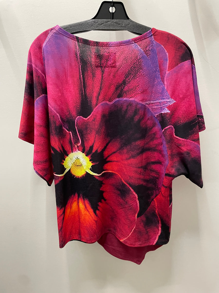 Flowy Tee in Pansy by IPNG Design