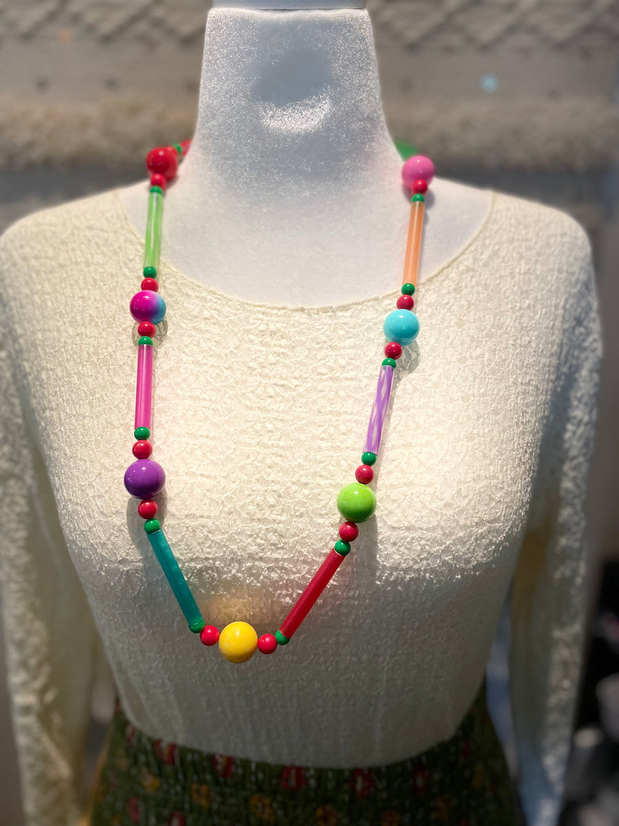 Retro Boho Fun Crackle Necklace by Lori