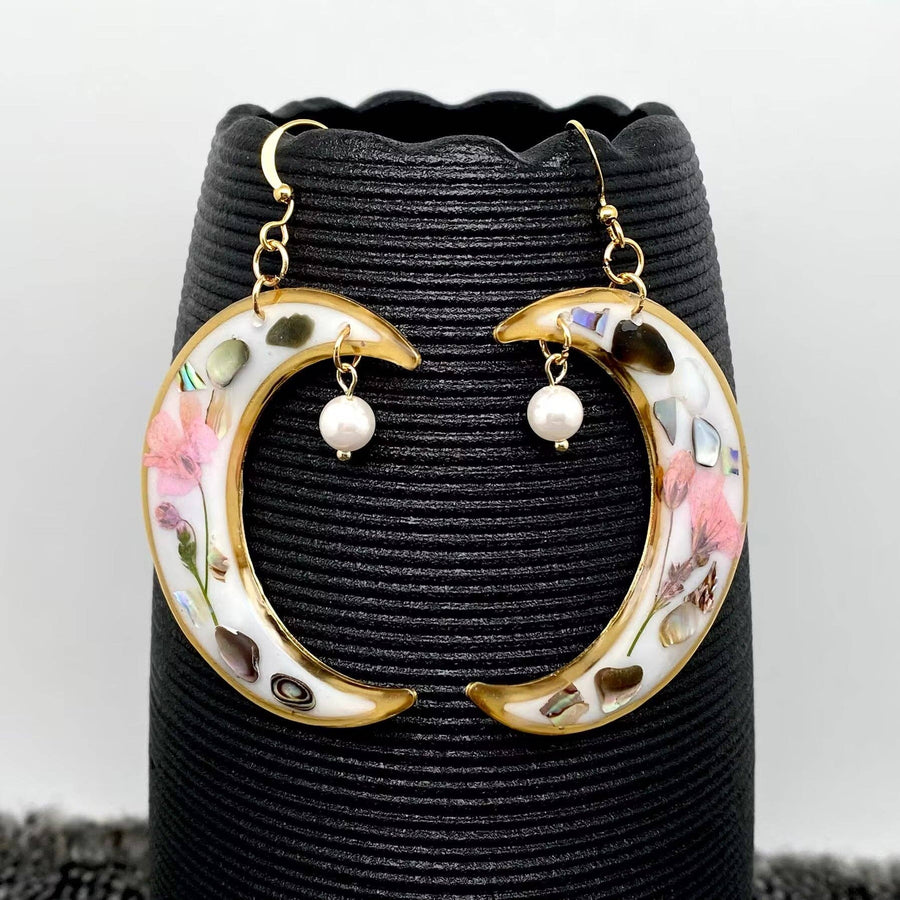 Dried Flower & Shell Moon 18K Gold Plated Earrings - Robin Boutique