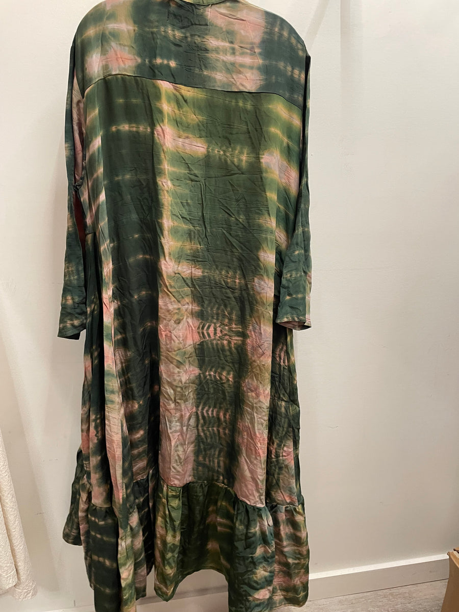 Dahlia Duster Dress #111 by Kantha Bae