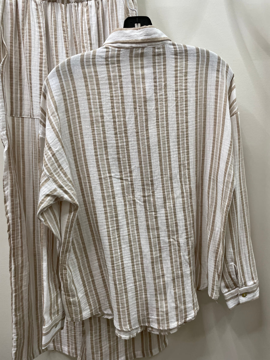 Coastal Chic Gauze Button Top