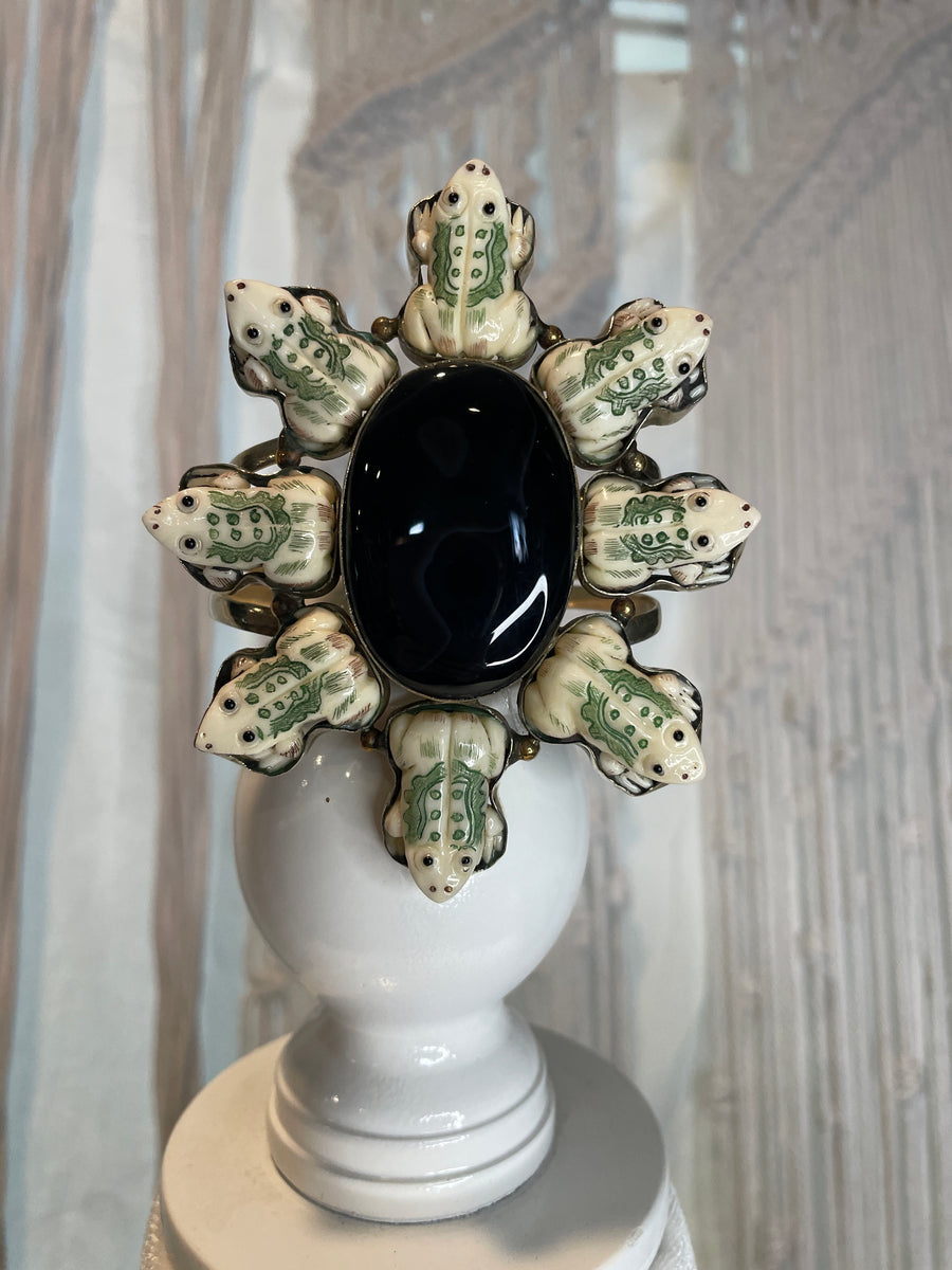 Lucky Frog Cuff