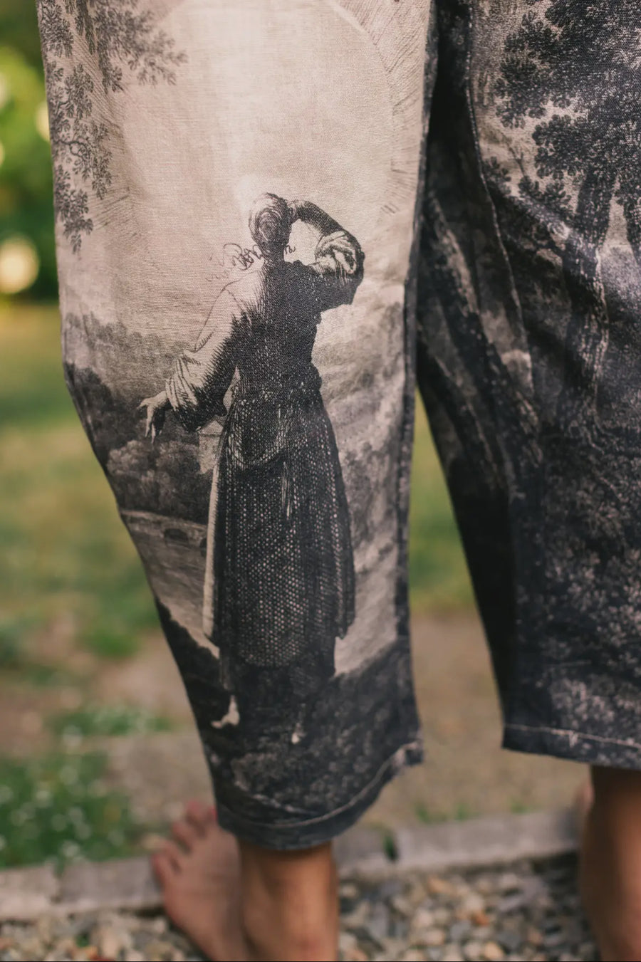 Still I Rise Cropped Pants by Market Of Stars
