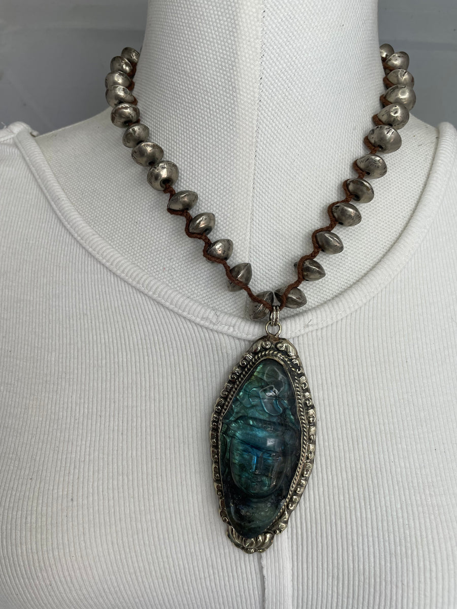 Guanyin Carved in Labradorite Short Necklace
