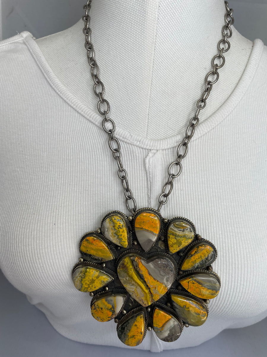 Bumble Bee Jasper Floral Love Short Necklace Robin Boutique