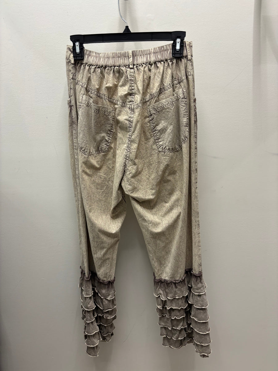 Ruffle Breeze Pants