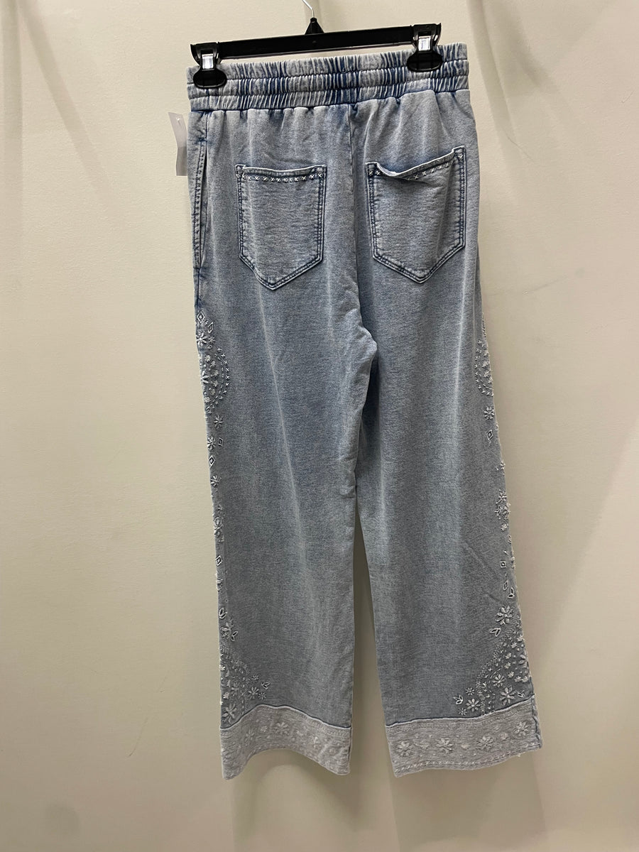 Marlow Cool in Spring Snowflake by Driftwood Jeans