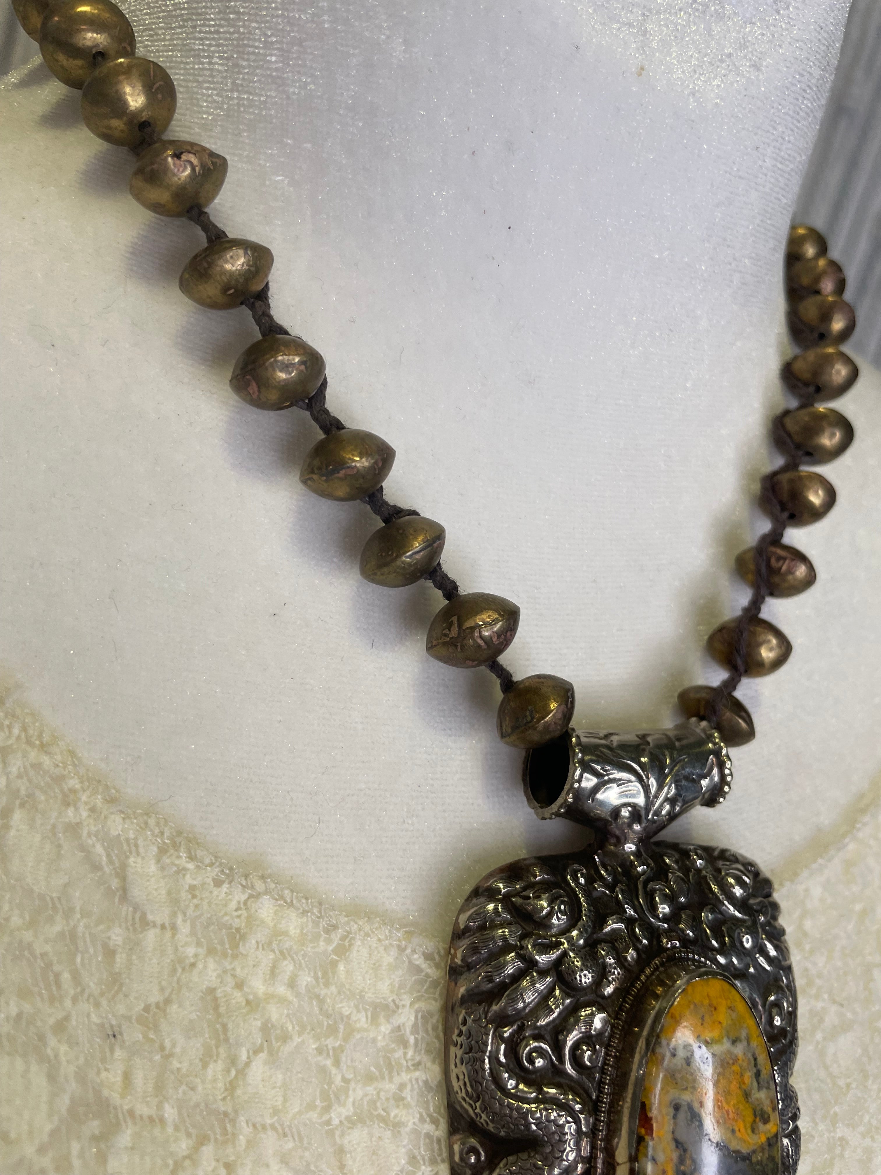 Bumble Bee Dragon Short Necklace