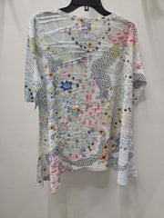 Textured Elbow Sleeve Top in Floral Bliss Print by Inoah
