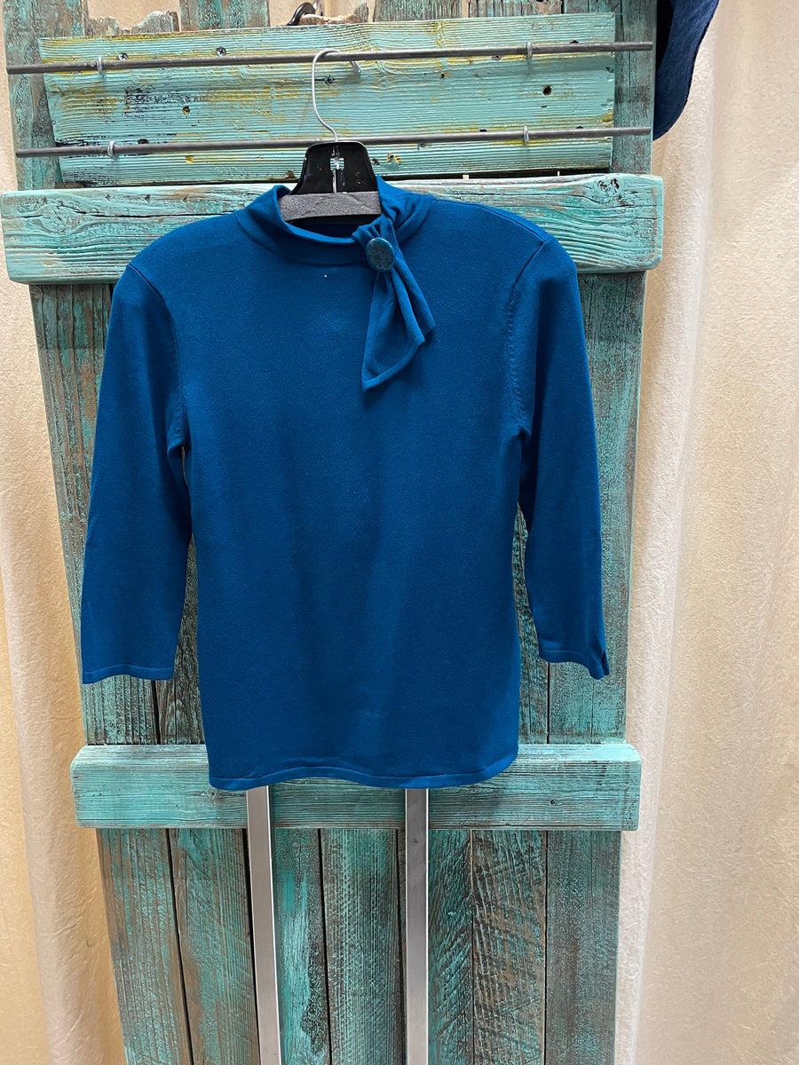Leonora Pullover in Black by Effie's Heart