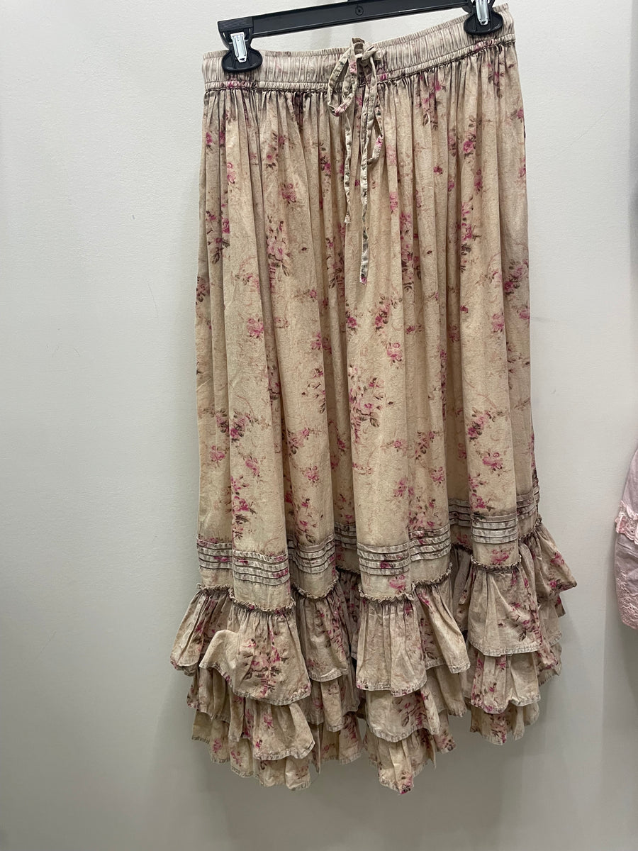 Sweet Vintage Floral Skirt by The Paper Lace
