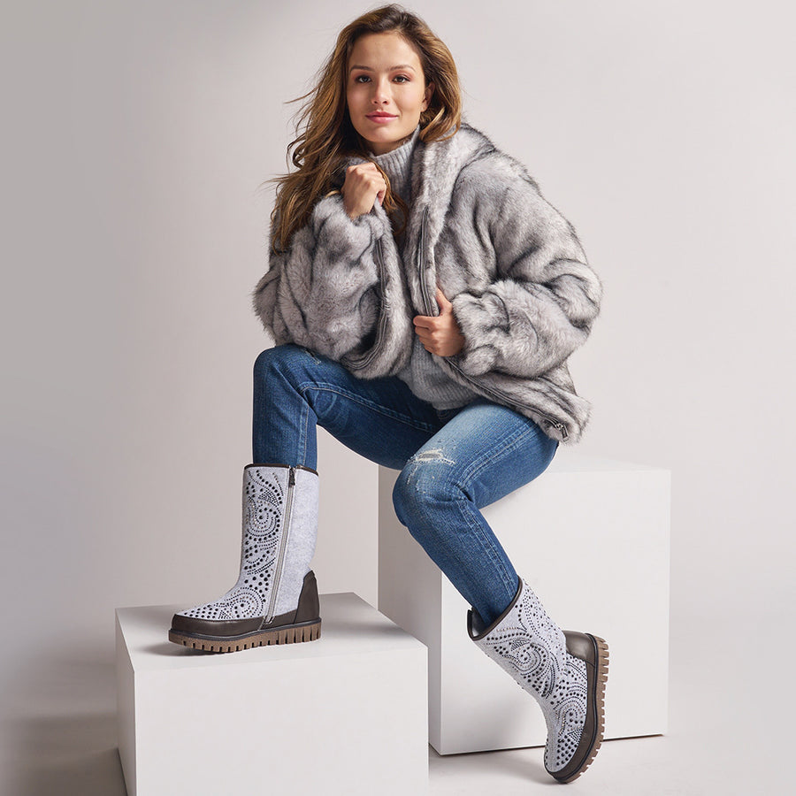 Azura Agaxis Boot