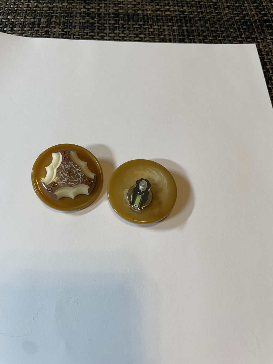 Clip On Retro Button Earrings by The Vintage Jewel