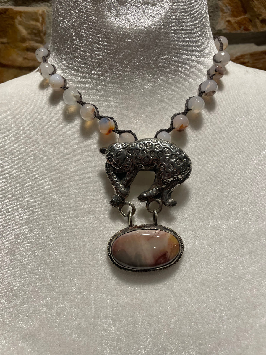 Carved Leopard Short Necklace
