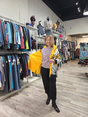 Reversible Raincoat with Yellow Daisies Robin Boutique