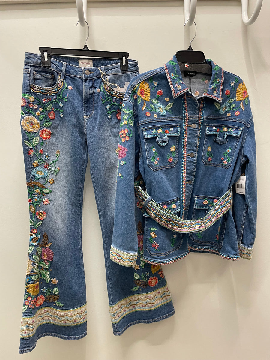 Gardenia Foulard Jacket by Driftwood