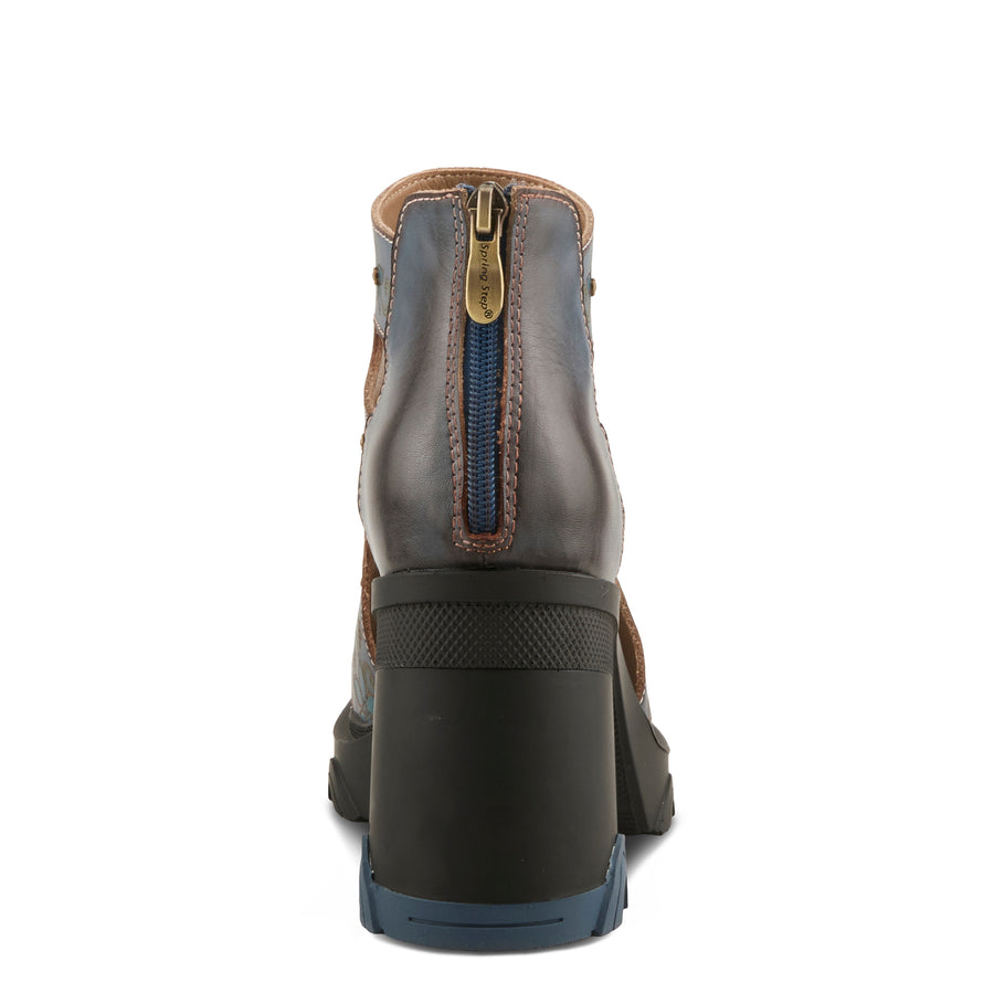 L'Artiste Capsule Shoe Boots Robin Boutique