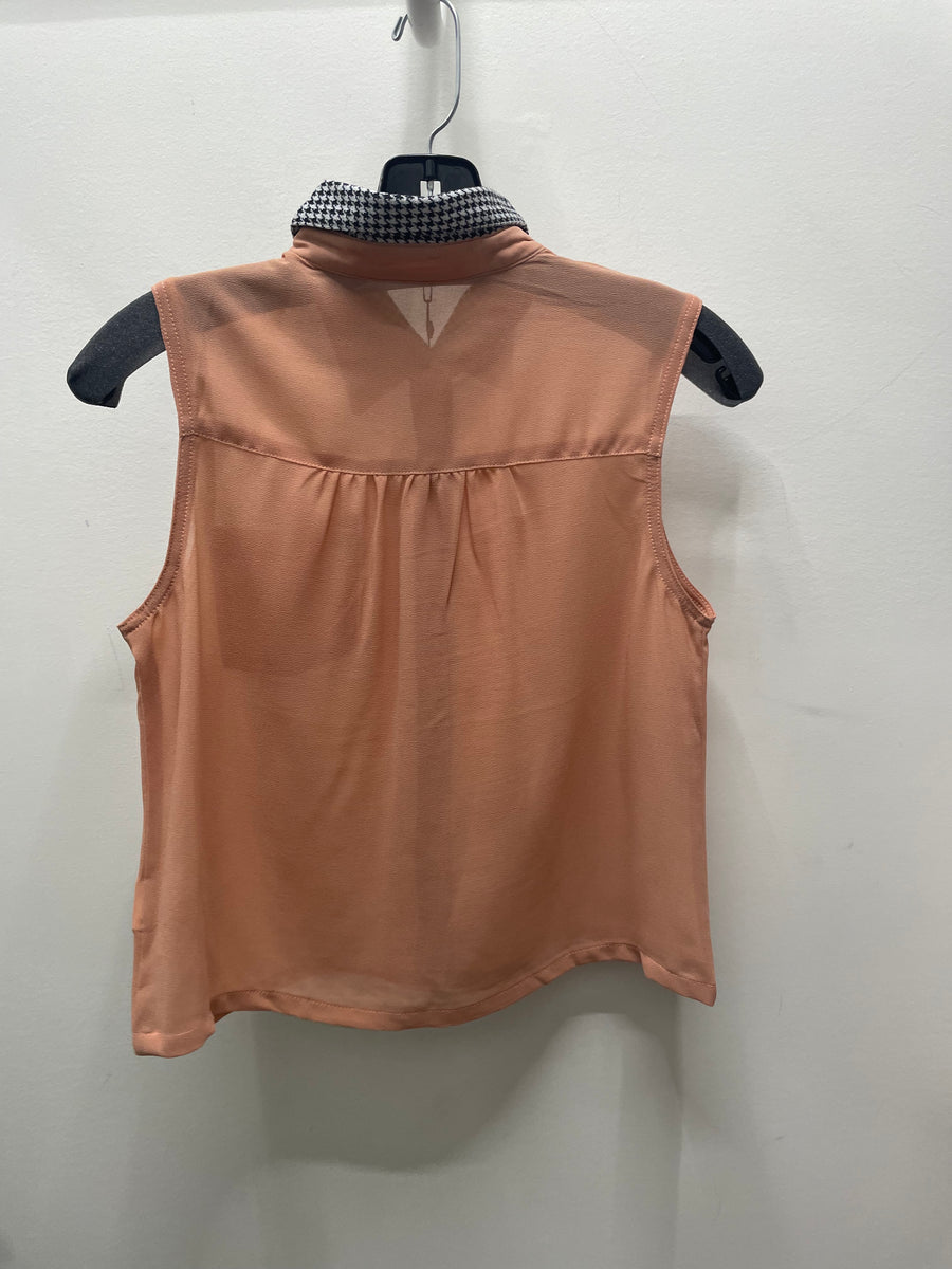 Reworked Sleeveless Flowy Crop Button Down #11