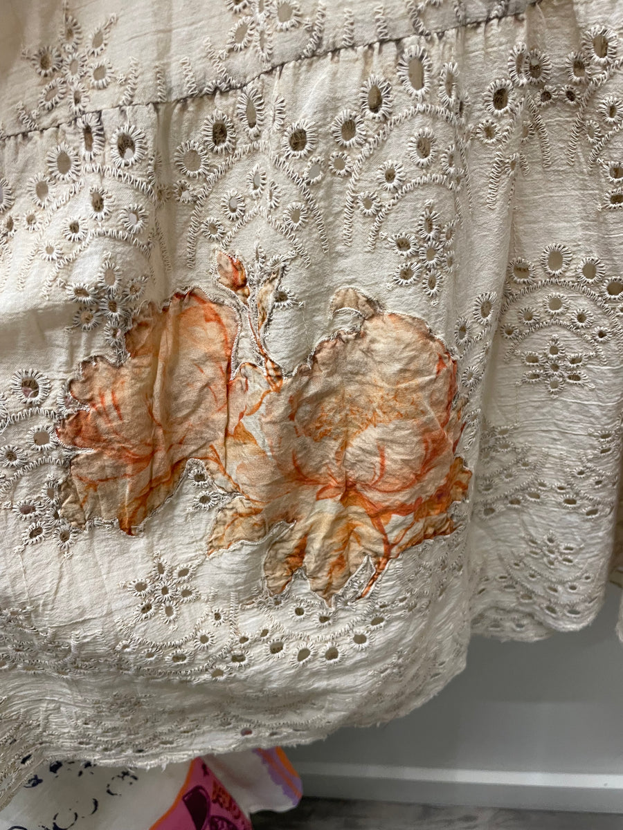 Sleeveless Eyelet Applique Top by Paper Lace Robin Boutiuqe