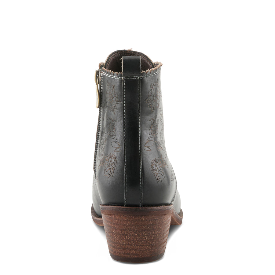 L'Artiste DuJu Laceup Ankle Boots Robin Boutique