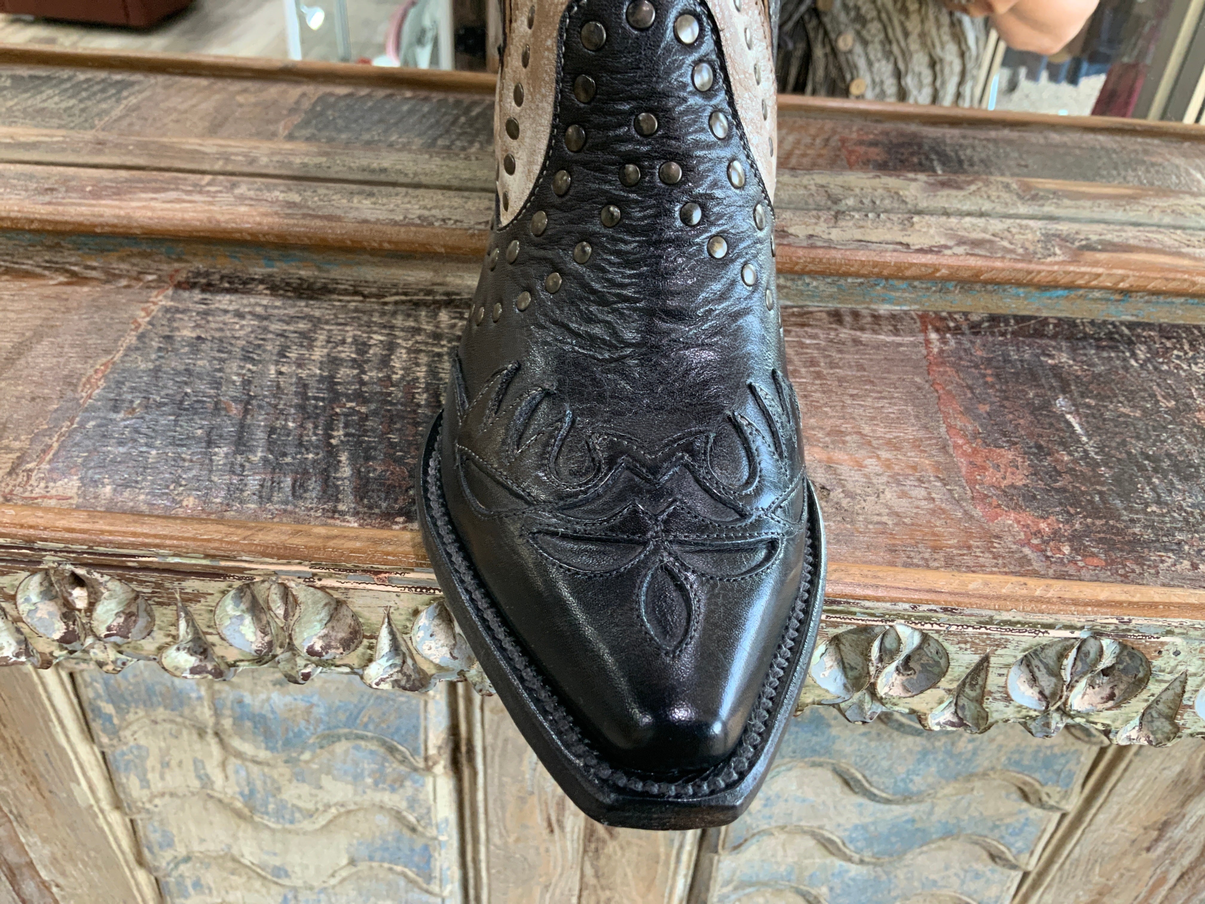 BedStu Leather Raise Boot Robin Boutique