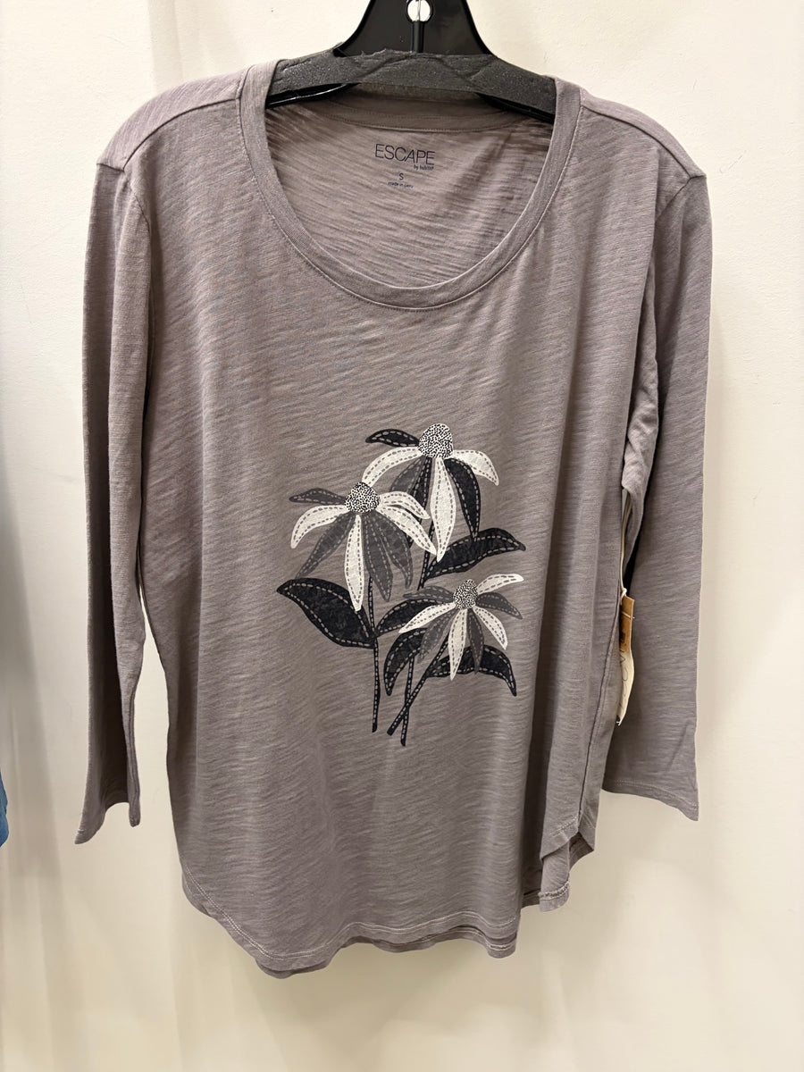 Destination Hi-Low Slub Tee in Floral by Escape