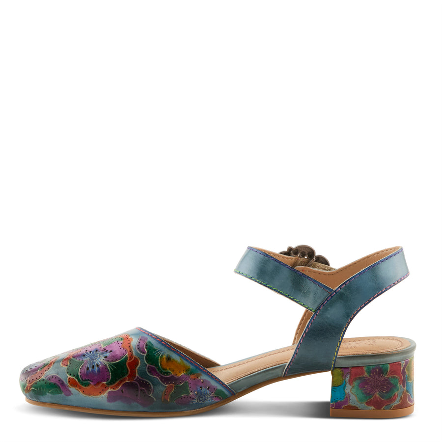 Funferbiz Low Heel Shoes by L'Artiste Robin Boutique