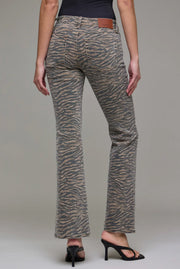 Tiger Ryan Low Rise Boot Cut Jean by Hidden Jeans