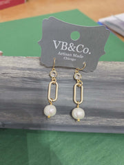 Fresh Water Pearl Earrings
