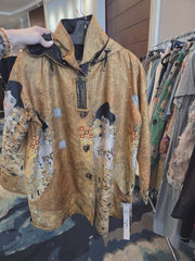 Reversible Raincoat with Geisha
