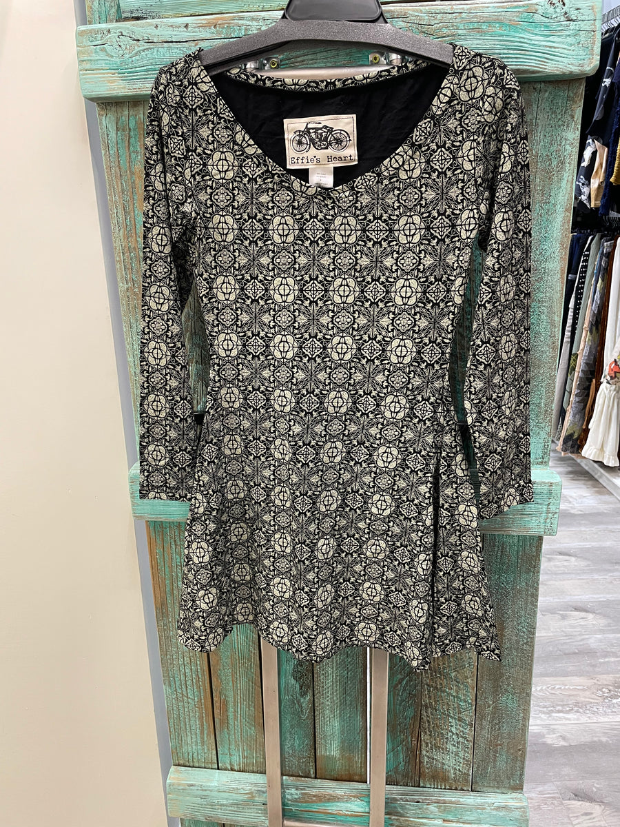Relax Tunic in Portugal Print by Effie's Heart