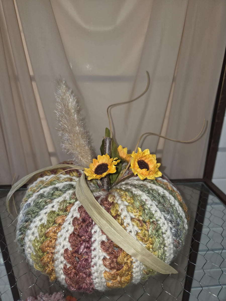Harvest Crochet Charm Pumpkins