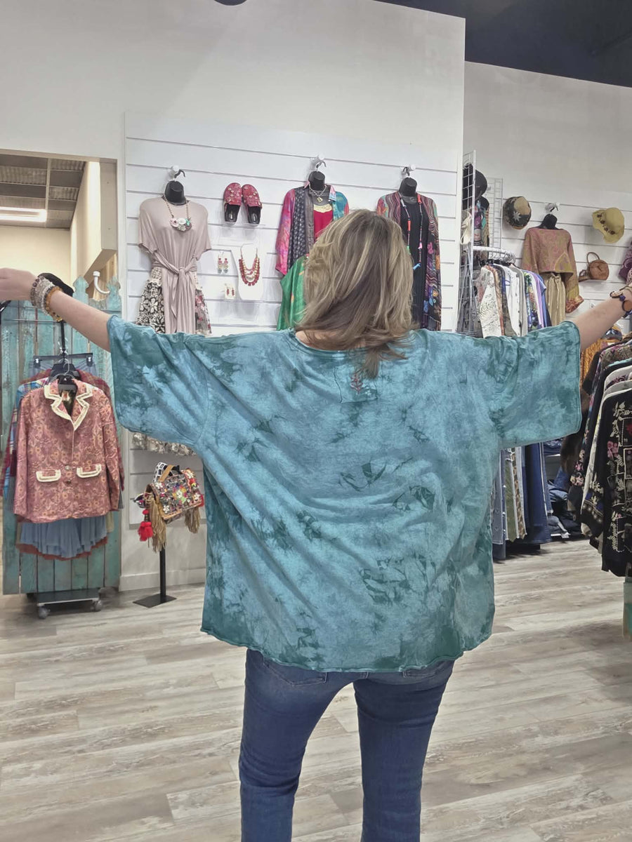 Boxy Dream Tee Presence & Wonder by Kantha Bae