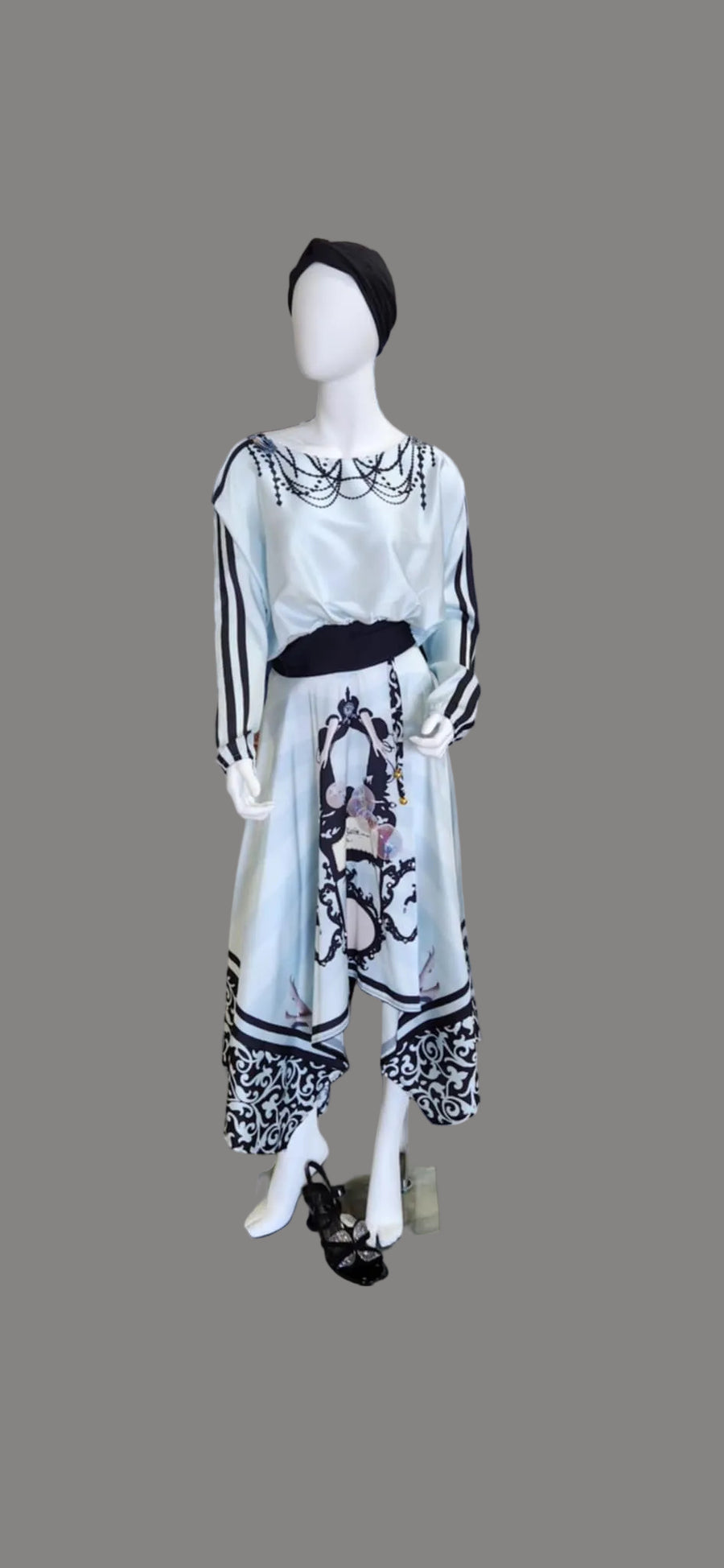 IPNG Design Satin Blouse "La Chambre"