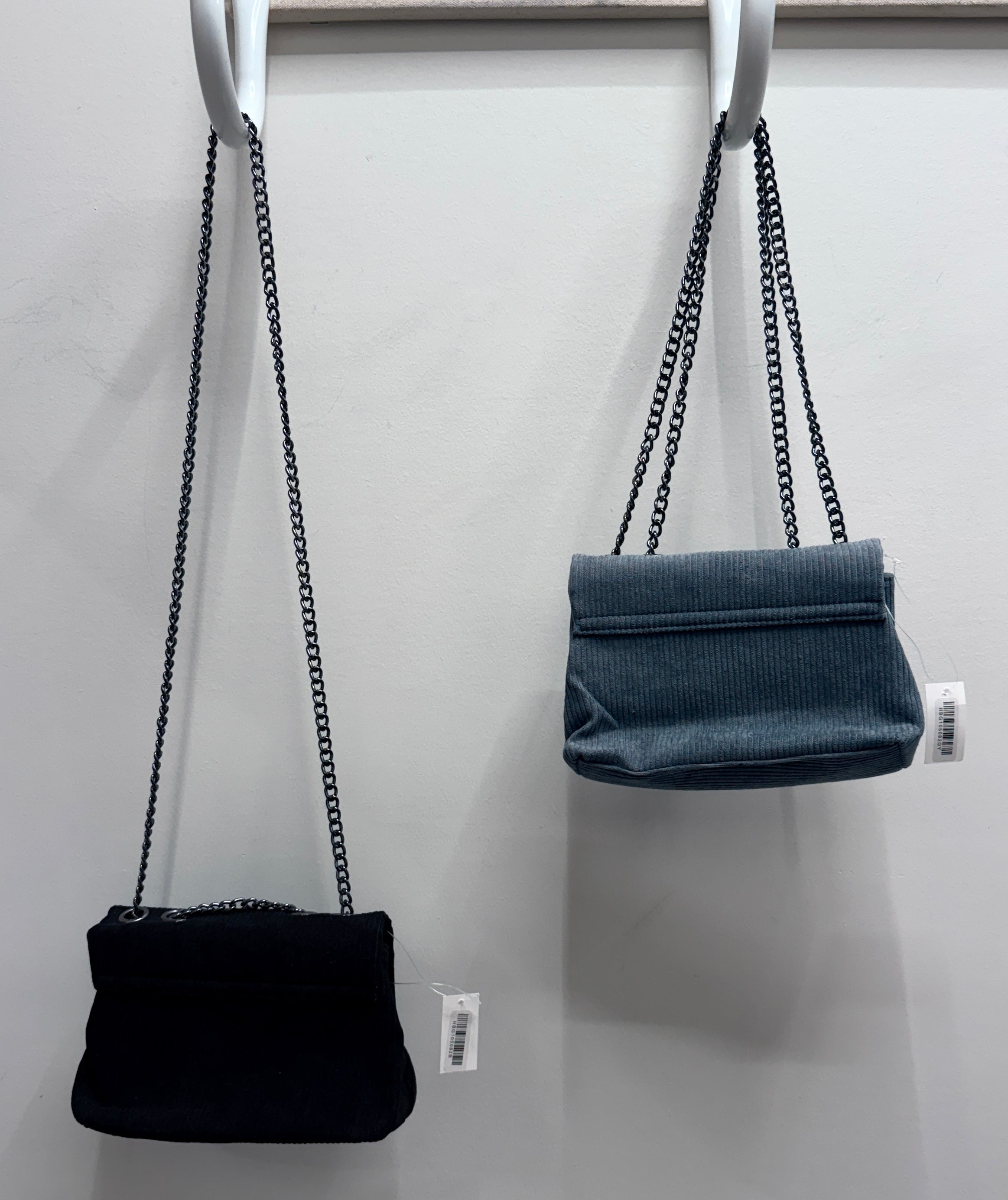 Cordoroy Handbag with Chain Strap Robin Boutique