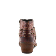 Meechelle Boots in brown - Robin Boutique