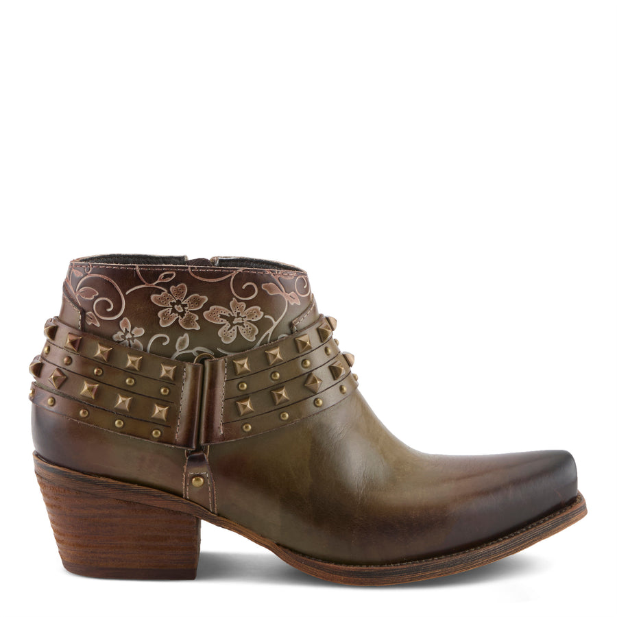 Meechelle Boots in olive green - Robin Boutique