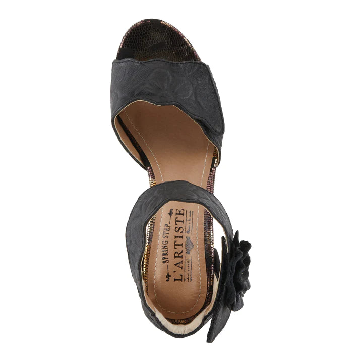 L'Artiste Supercool Platform Leather Etched Heels