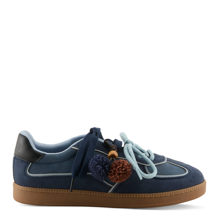 Patrizia Vesara Sneakers Side view in blue - Robin Boutique