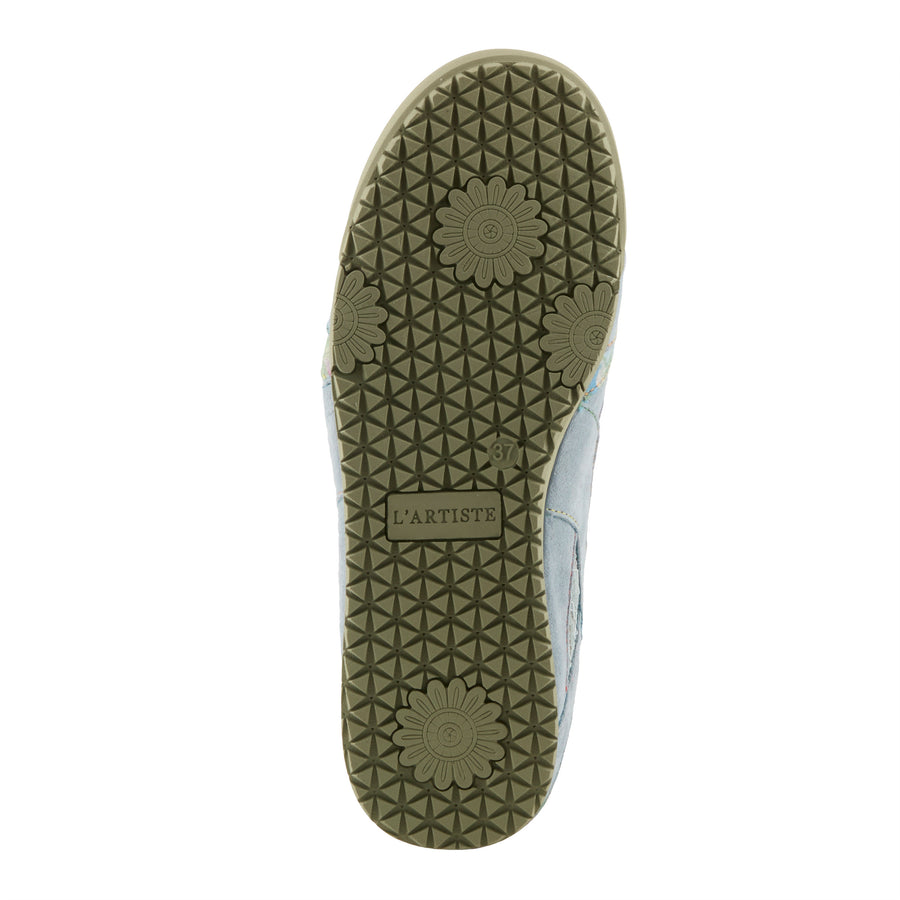 Wavehello shoes by L'Artiste