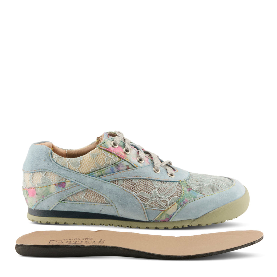 Wavehello shoes by L'Artiste