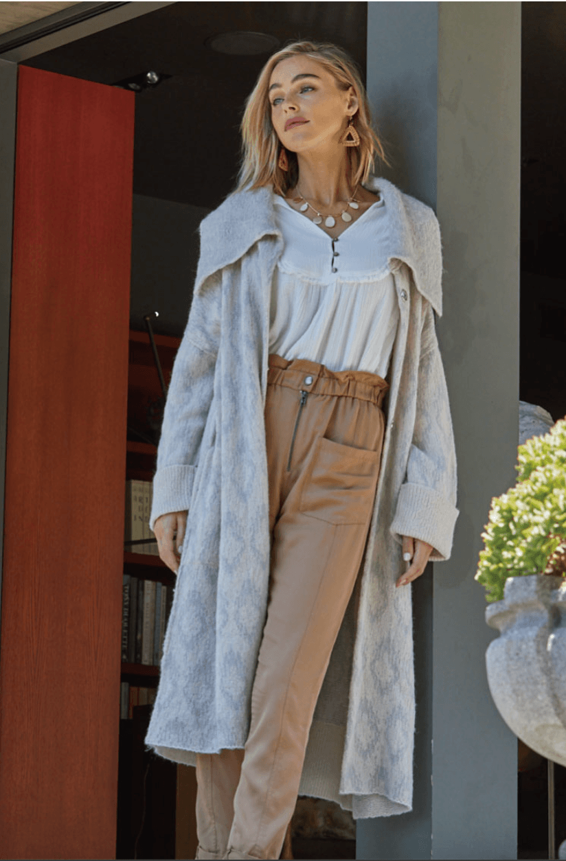 Over Sized Wide Collar Cardigan - Robin Boutique-Boutique 